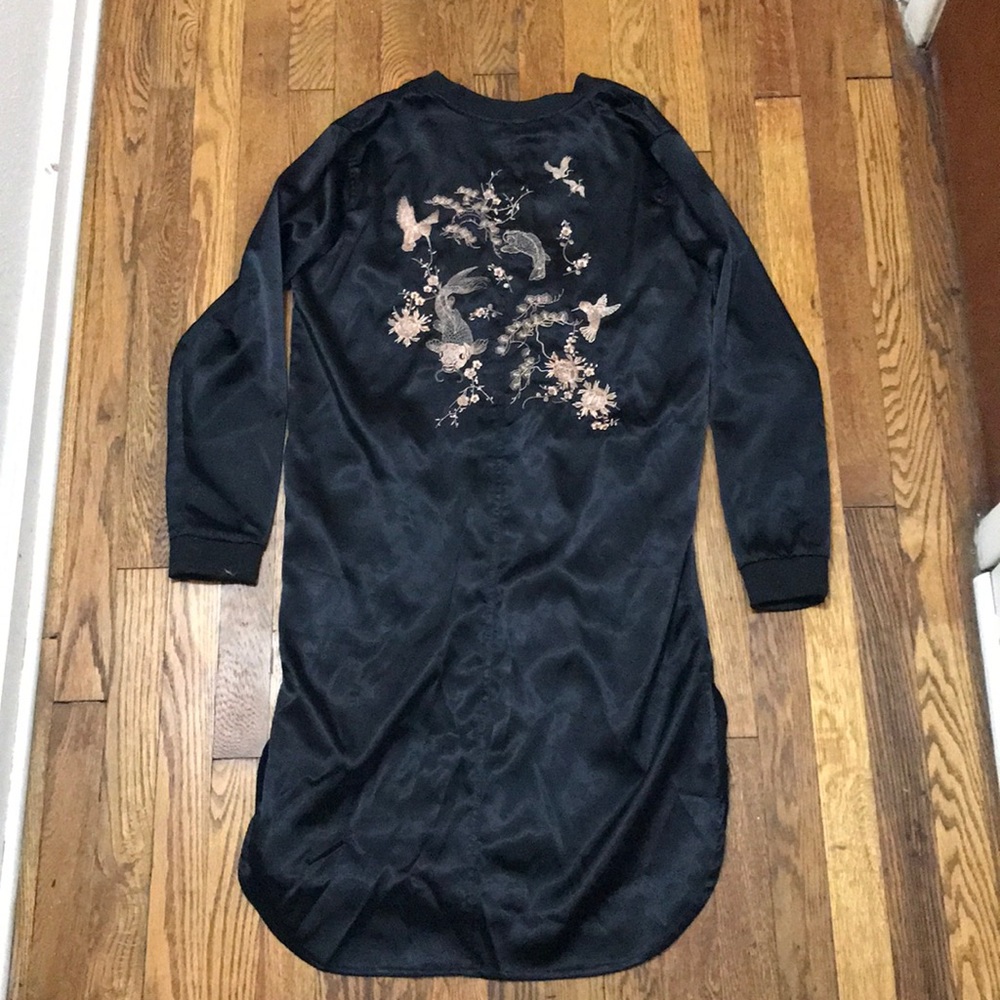 Pull&Bear embroidered silky duster